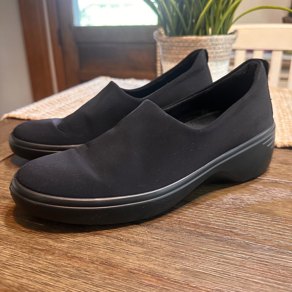 ECCO Danish made Slip‎ On Casual Comfort Shoes Cushioned Black Size 39 US 8-8.5